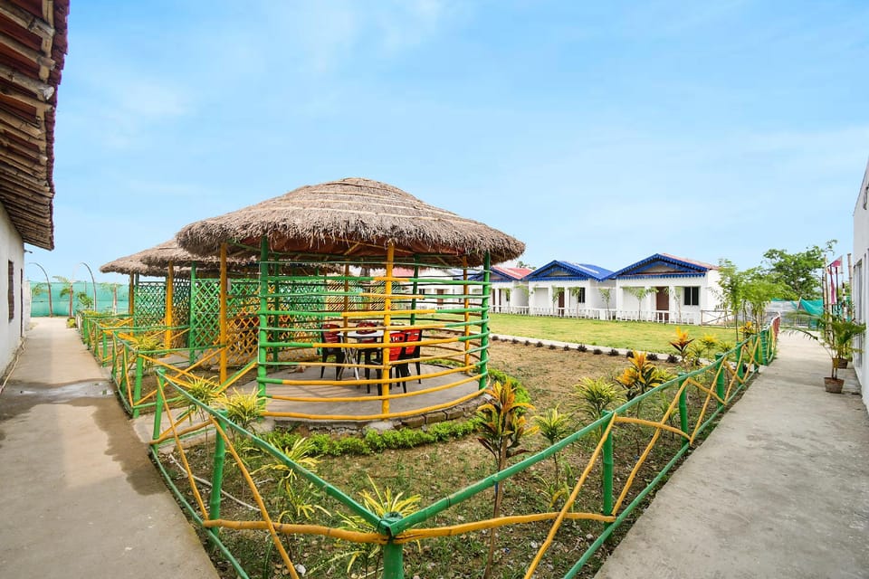 OYO 812702 Mango Leaf Hotel & Restaurant Hotel in West Bengal
