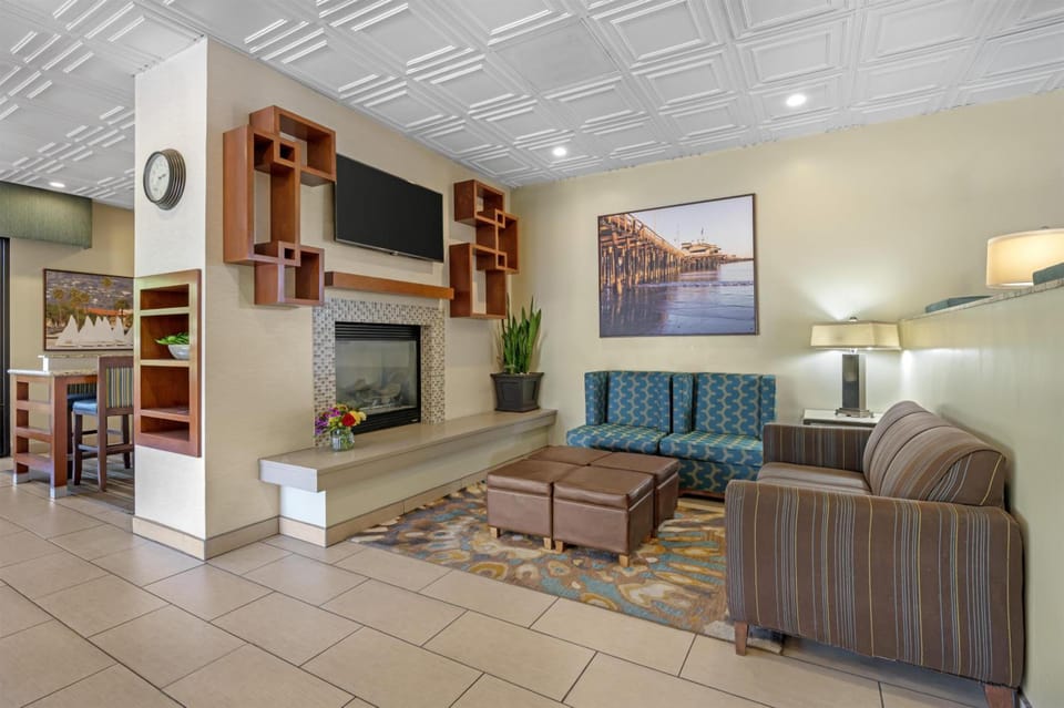 Best Western Plus South Coast Inn Hotel in Goleta