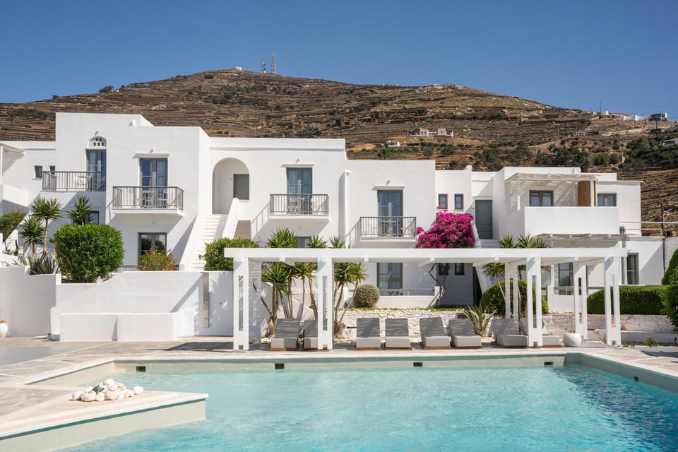 Mr and Mrs White Tinos Hotel in Decentralized Administration of the Aegean
