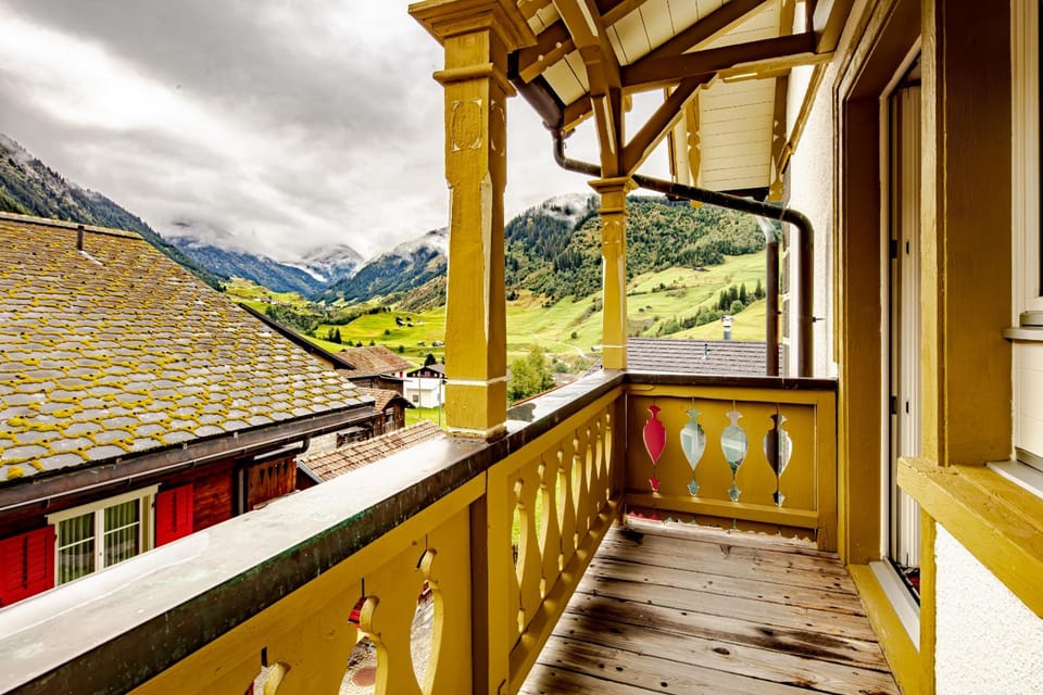 Hotel Vallatscha Hotel in Canton of Grisons