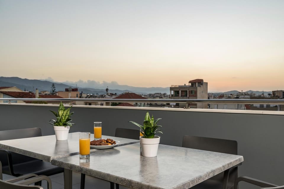 Spring Apartments Hotel in Chania