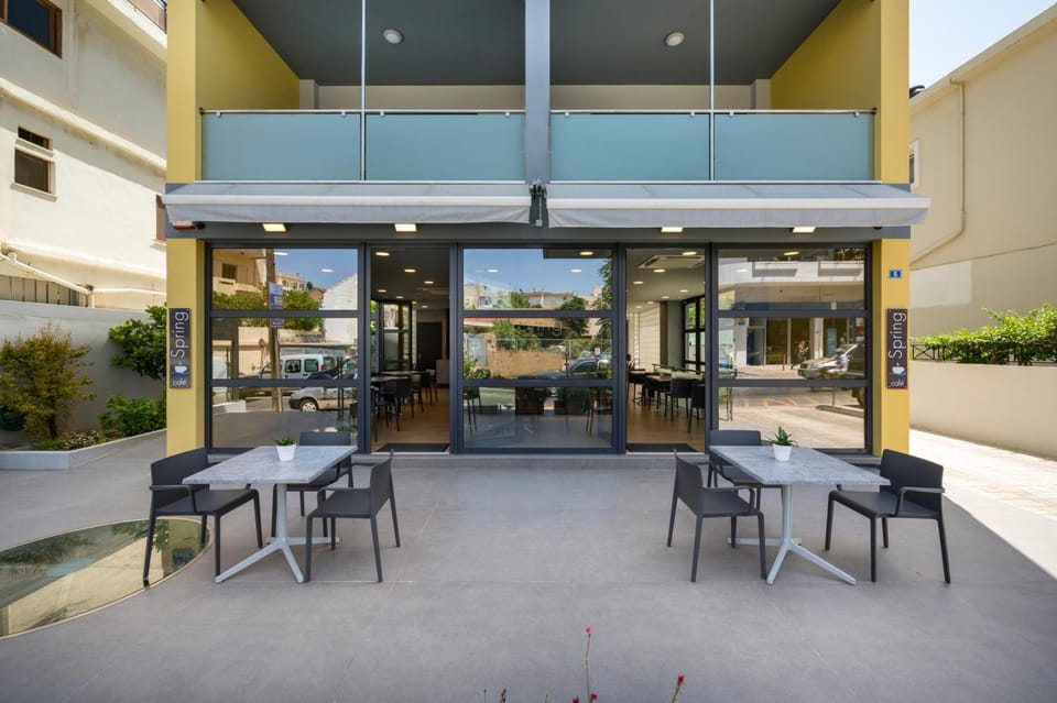 Spring Apartments Hotel in Chania