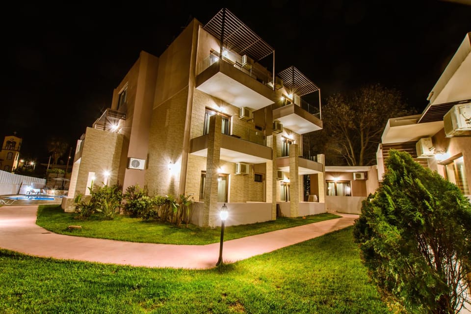 Gregory Comfort Hotel Hotel in Crete