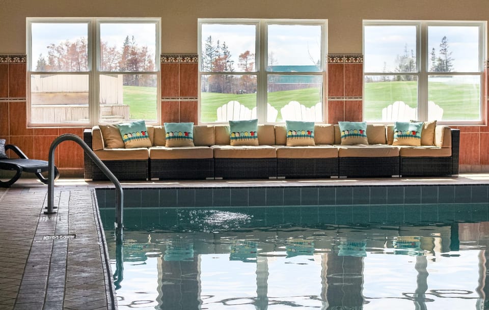 Rodd Crowbush Golf & Beach Resort Resort in Prince Edward County