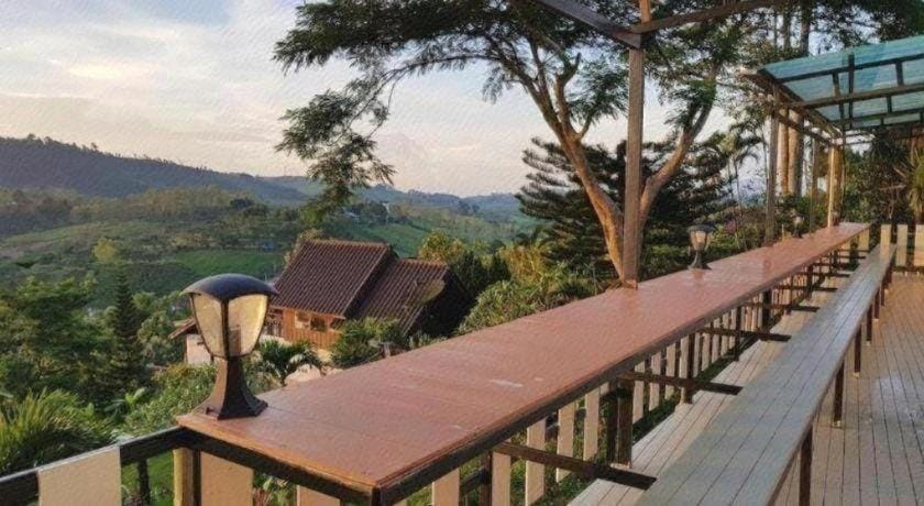 Jit Dee Home Khao Kho Resort in Thailand
