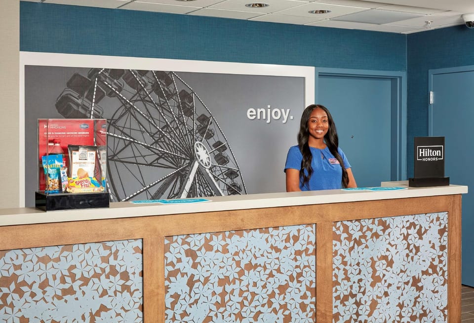 Hampton Inn & Suites Sacramento at CSUS Hotel in Sacramento