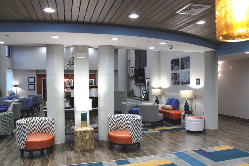 Hampton Inn Forsyth Hotel in Forsyth
