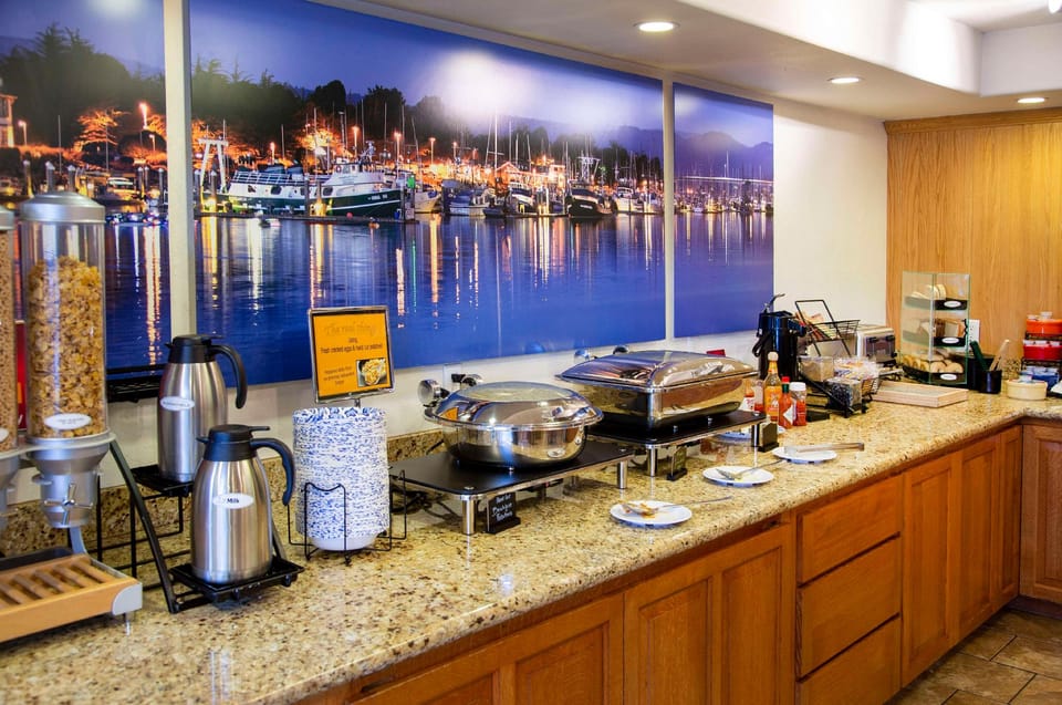 Best Western Plus Humboldt Bay Inn Hotel in Eureka