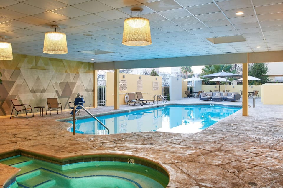 Hot tub