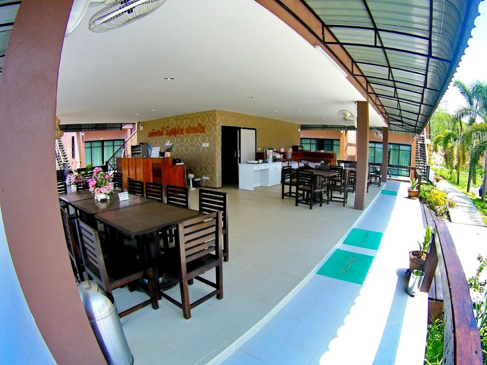 rapeepong resort nanthai Resort in Thailand
