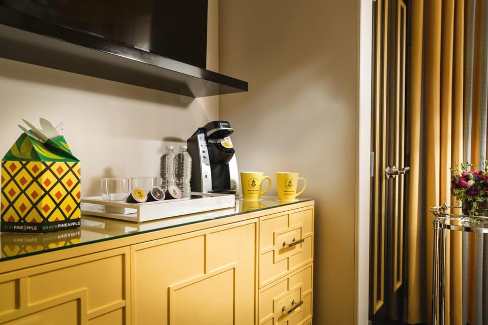 Staypineapple, An Elegant Hotel, Union Square Hotel in San Francisco