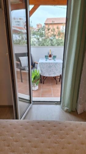 Apartments Teo 1 Hotel in Hvar