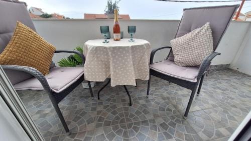 Apartments Teo 1 Hotel in Hvar