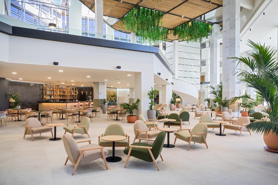 Bar/lounge