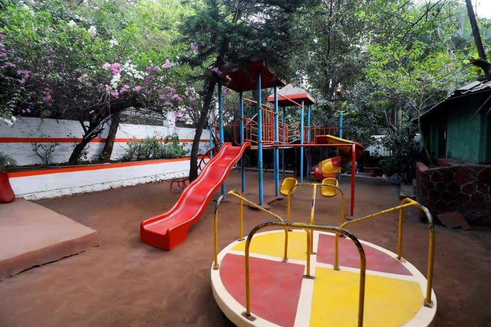Pali Village resort Hotel in Maharashtra