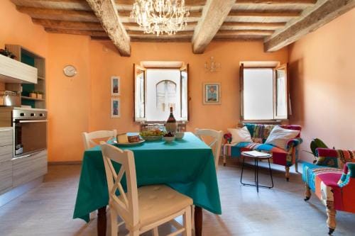 Suite La Casina di Elena  Hotel in San Gimignano