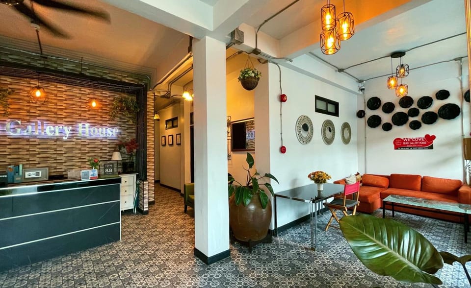 Beach Gallery House Inn in Pattaya City