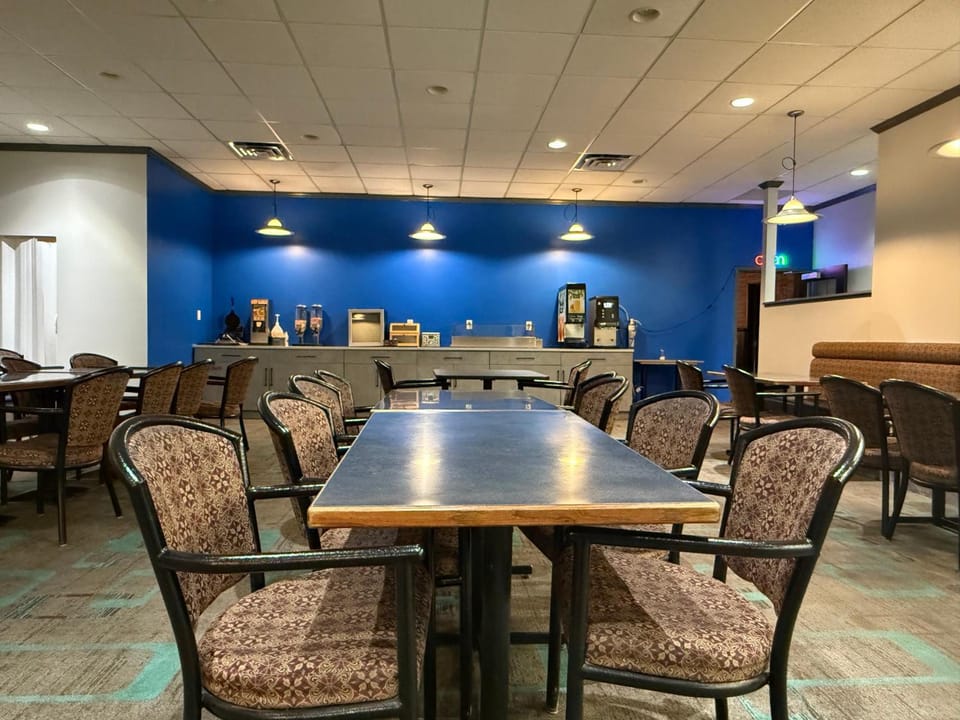 Days Inn by Wyndham Drayton Valley Hotel in Alberta