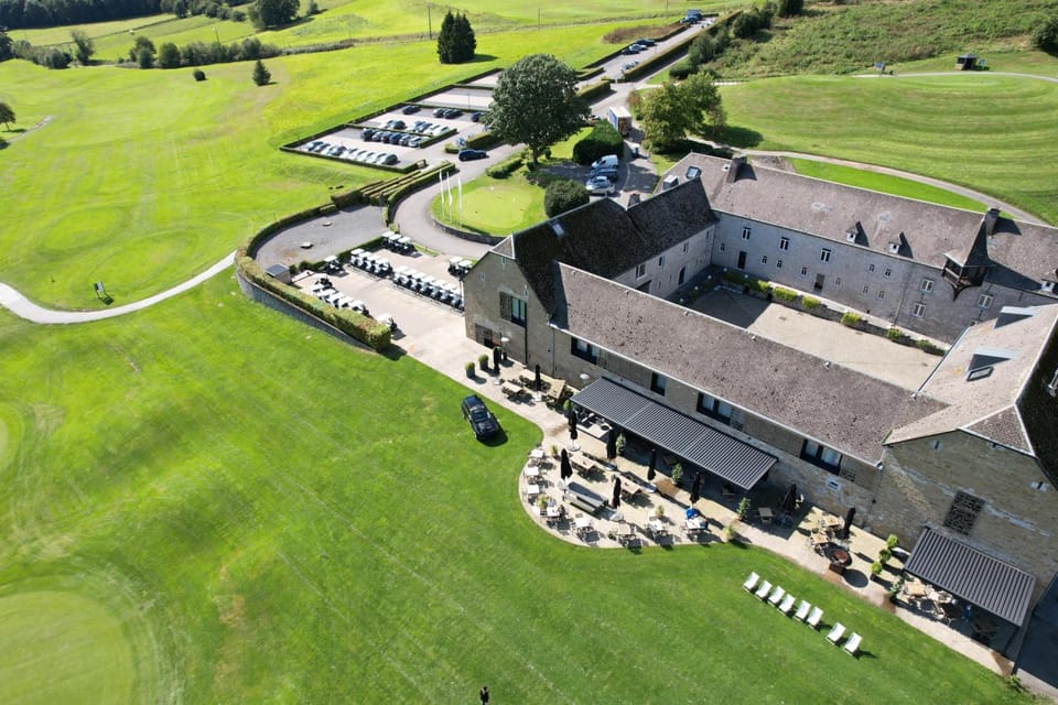 Hotel & Restaurant Five Nations Hotel in Wallonia, Belgium