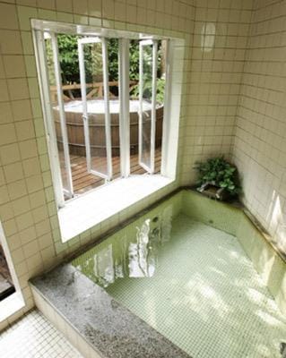 Hot spring bath