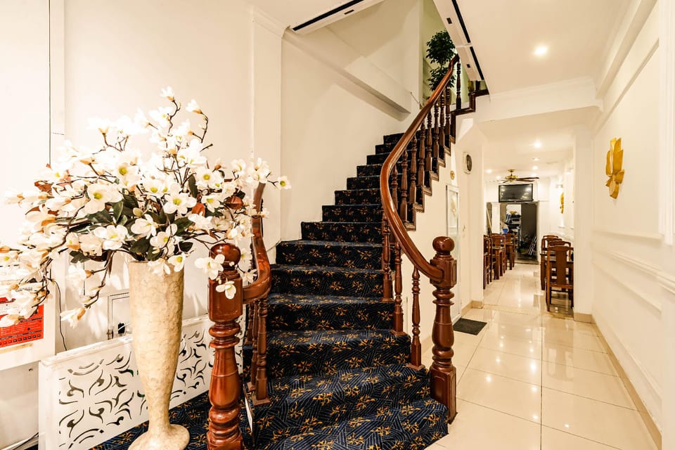 Wild Lotus Hotel - Hang Be Hotel in Hanoi