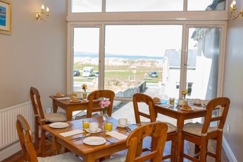 Ceol Na Mara House and Self Catering Hotel in County Sligo