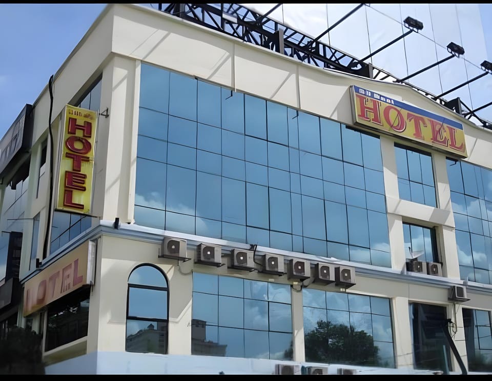 Serdang Business Hotel Hotel in Kuala Lumpur City