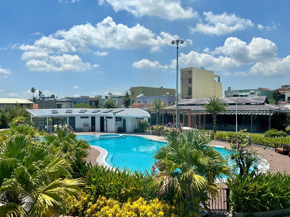 Swimming pool