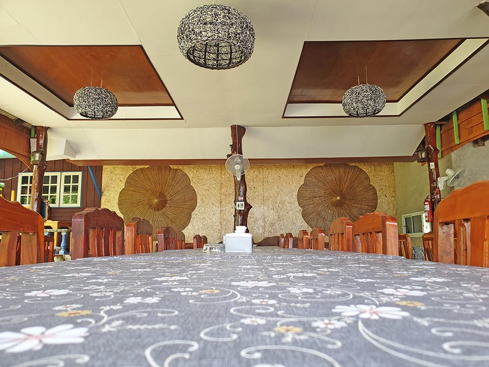 The Sunshine Resort Resort in Trat Changwat