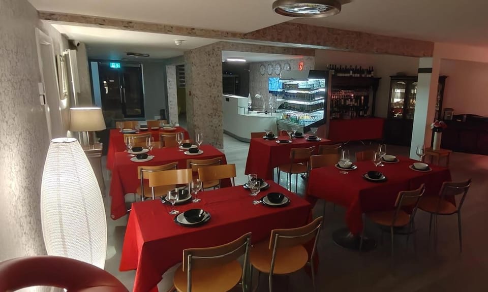 OYO Ridgeway Hotel Hotel in London