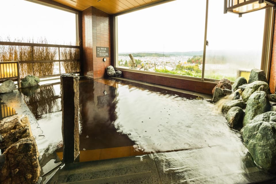 Hot spring bath