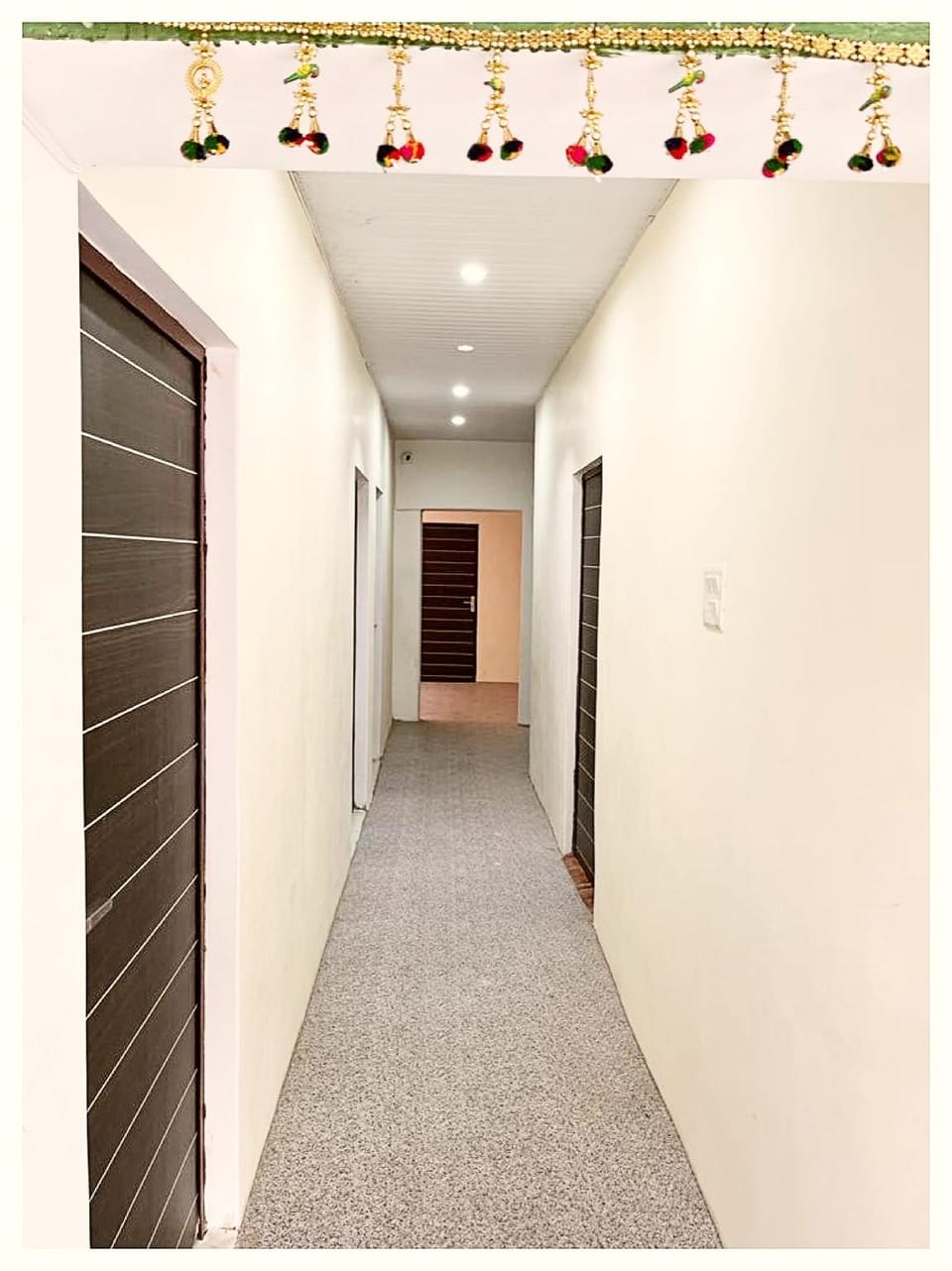 Goroomgo Banaras Residency Varanasi Hotel in Varanasi
