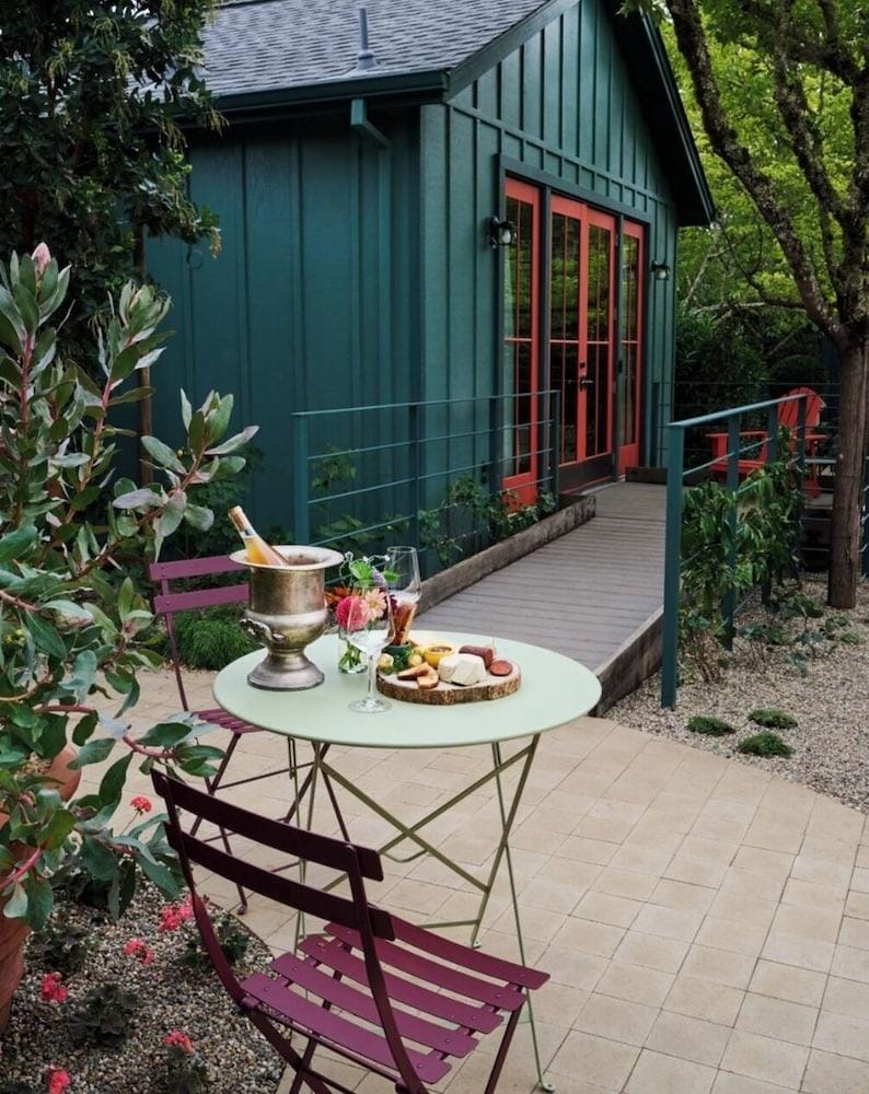 Cottages at Healdsburg Hotel in Healdsburg