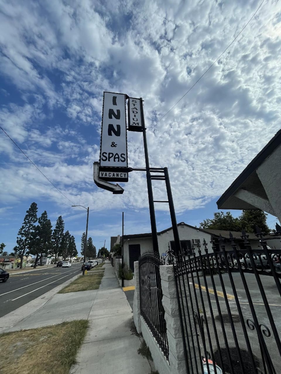 Stadium Inn & Spas Hotel in Westmont