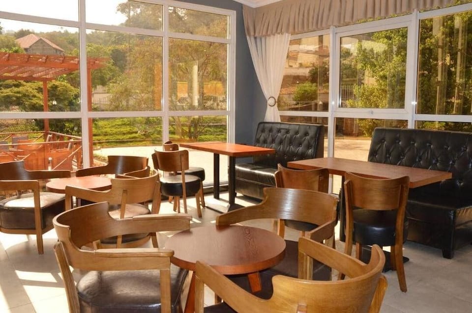 Hotel Desderia Hotel in Mbeya Region
