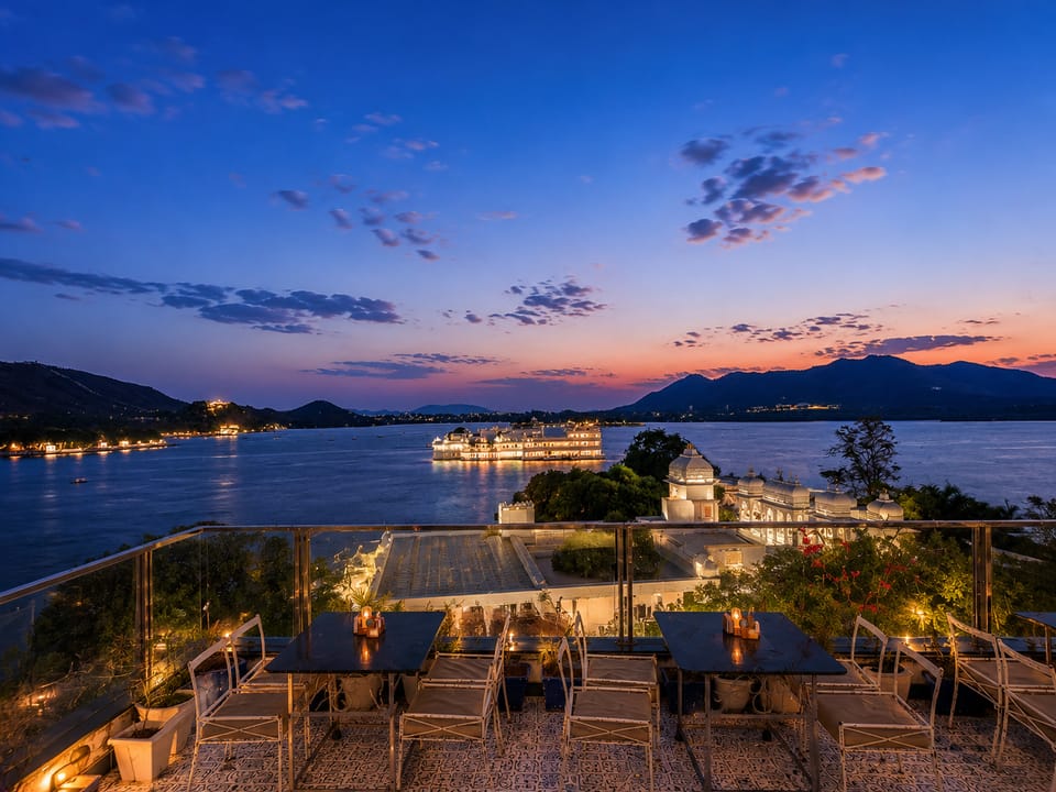 Wonder View Palace - A Lake Pichola Hotel near Ambrai Ghat, Udaipur Hotel in Udaipur