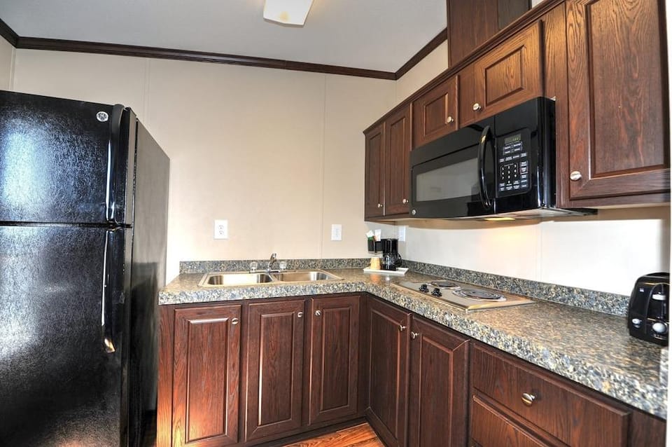 Instalodge Hotel and Suites Karnes City Hotel in Rio Grande