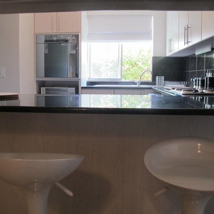 Ocean Edge Apartments Hotel in Hermanus