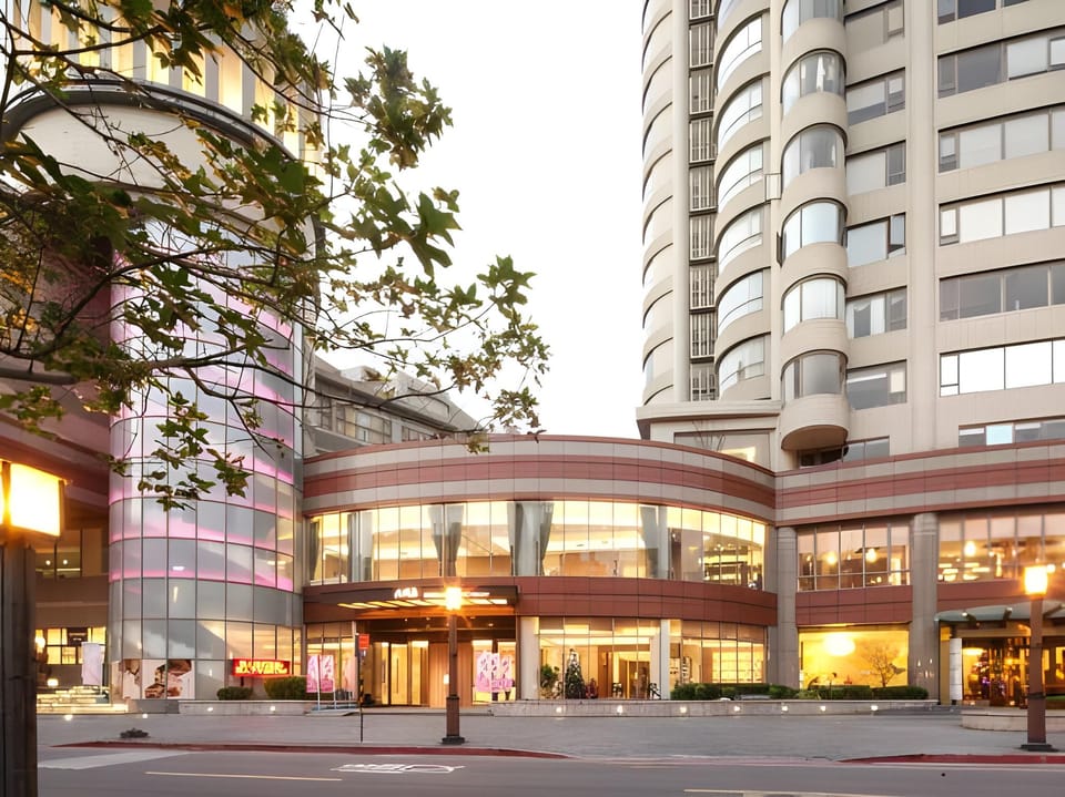 Beitou Hot Spring Resort Hotel in Taipei City