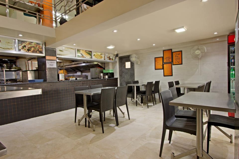 Mannars Residency Lodge in Mysuru