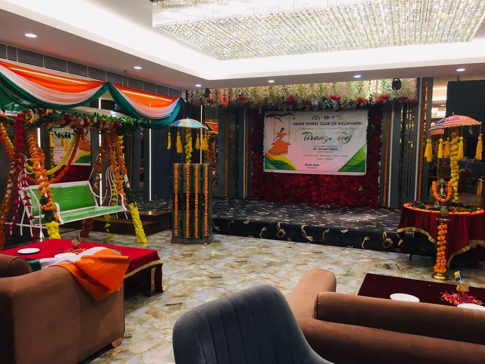 TUNIGHT Hotel in Uttar Pradesh