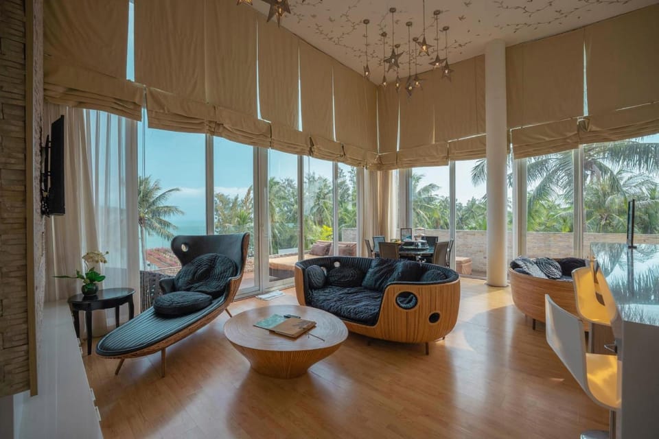 Dhevan Dara Beach Villa - Kui Buri Resort in Prachuap Khiri Khan, Thailand
