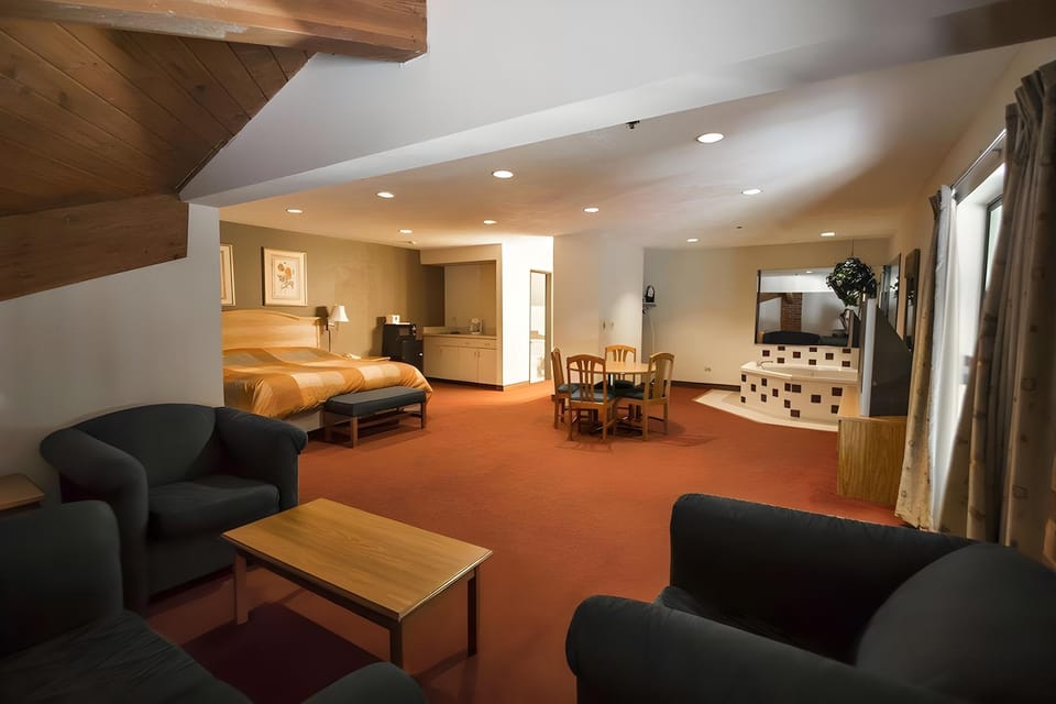 Baymont by Wyndham Harvard Hotel in Illinois