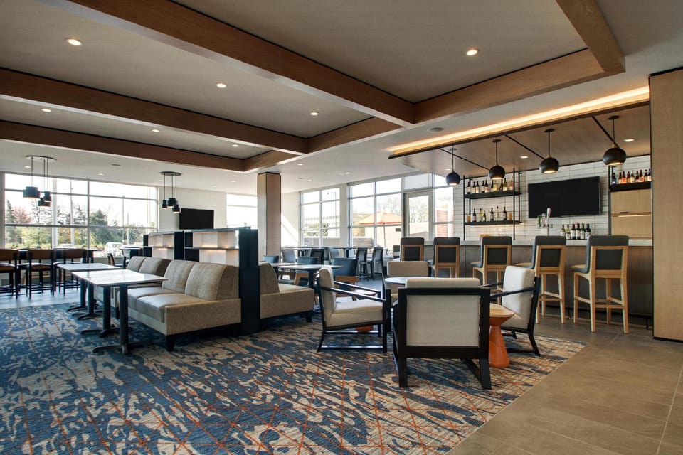 Hyatt House Oak Brook Hotel in Oak Brook