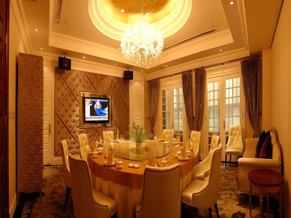 Hohhot Pinnacle Hotel Hotel in China
