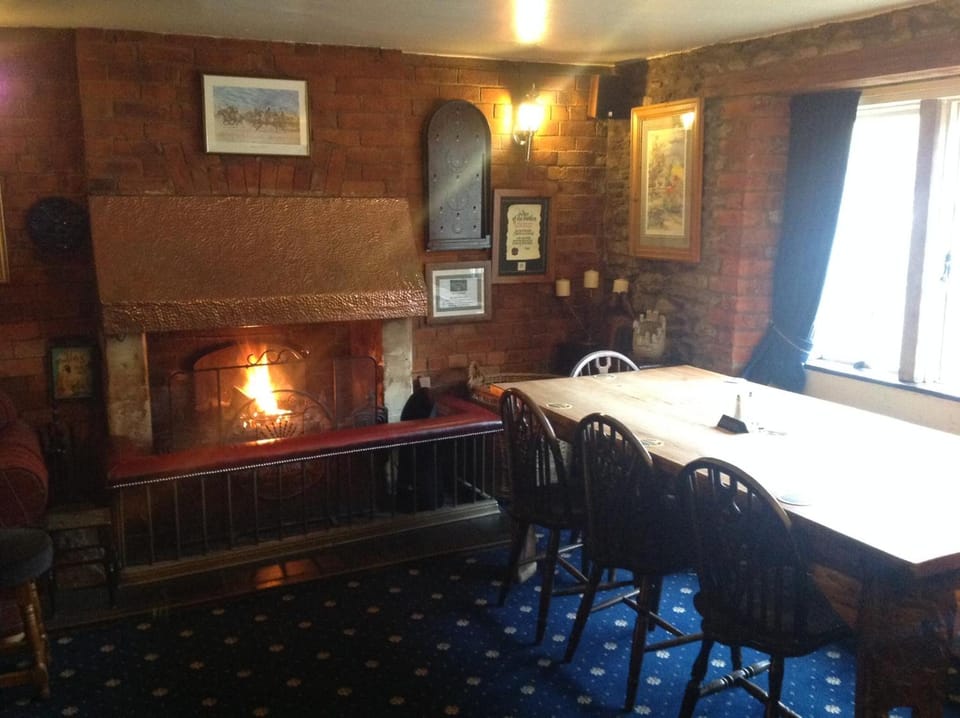 The Jolly Huntsman Hotel in England