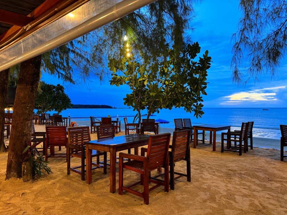 Ao Thong beach Resort Resort in Khuekkhak