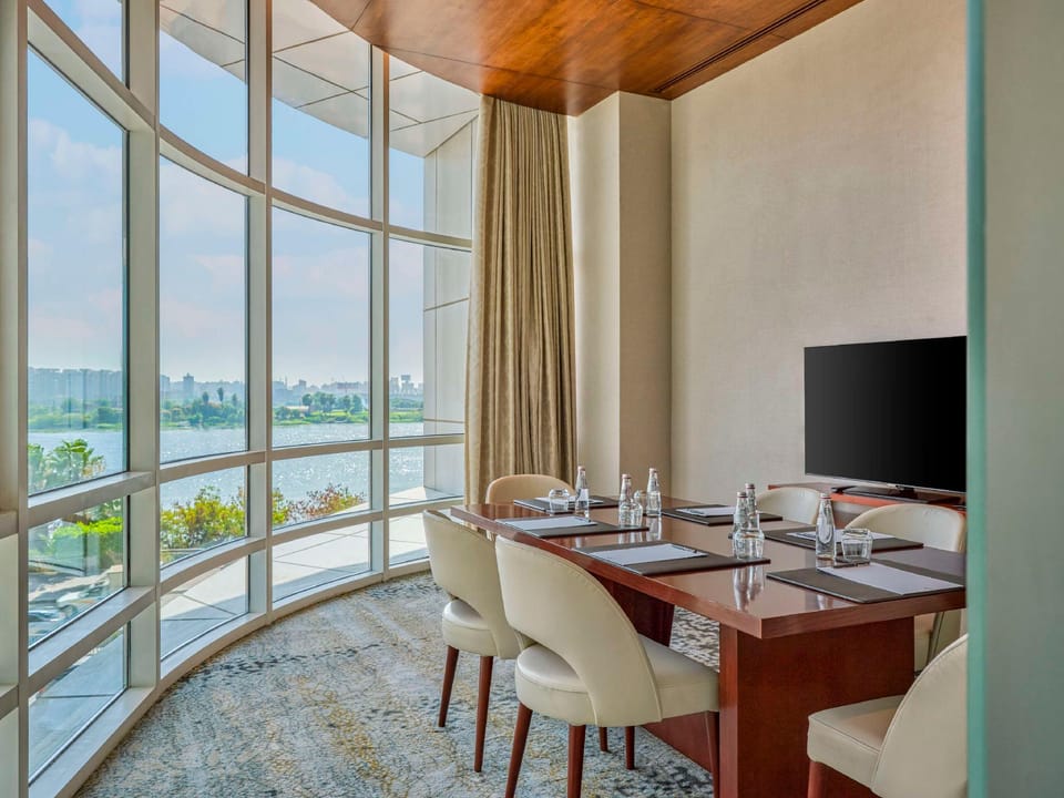 Hilton Cairo Nile Maadi Hotel in Cairo Governorate