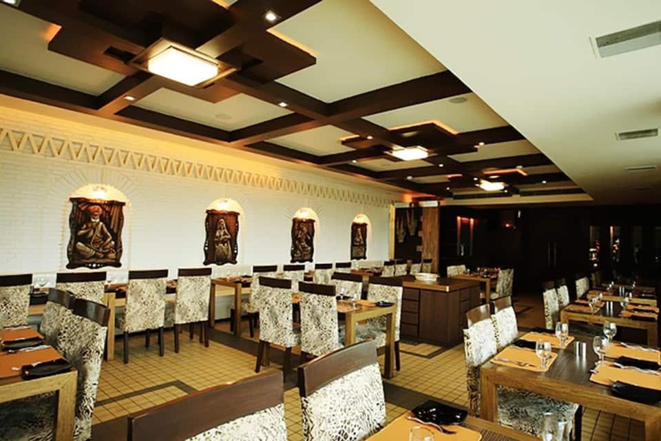 Hotel Dayal Paradise Hotel in Lucknow