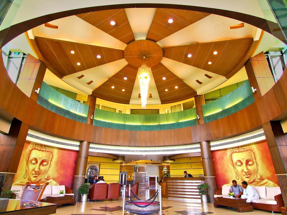 Hotel Dayal Paradise Hotel in Lucknow